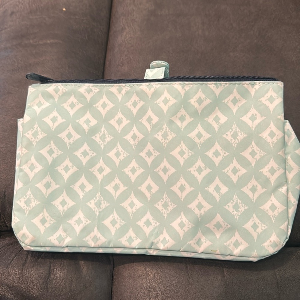 Thirty one make up bag